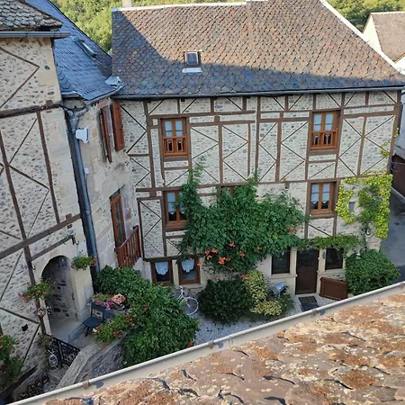 Votre Maison Au Coeur De Eulalie D'olt
