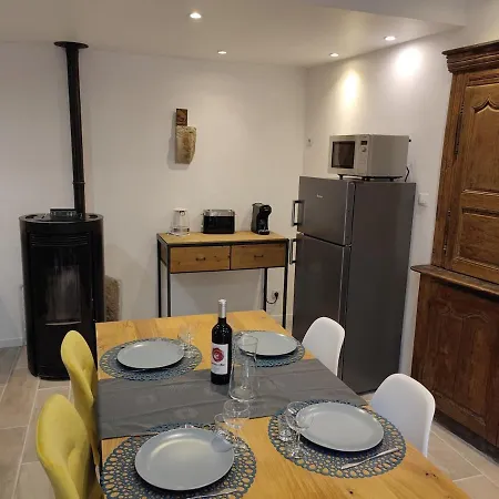 Votre Maison Au Coeur De Eulalie D'olt Tatil Evi Sainte-Eulalie-d'Olt